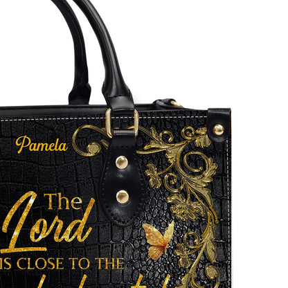 Personalized Leather Handbag – Alone but Not Lonely – I will never leave you nor forsake you – Hebrews 13:5 | CHRISTIANARTBAG
