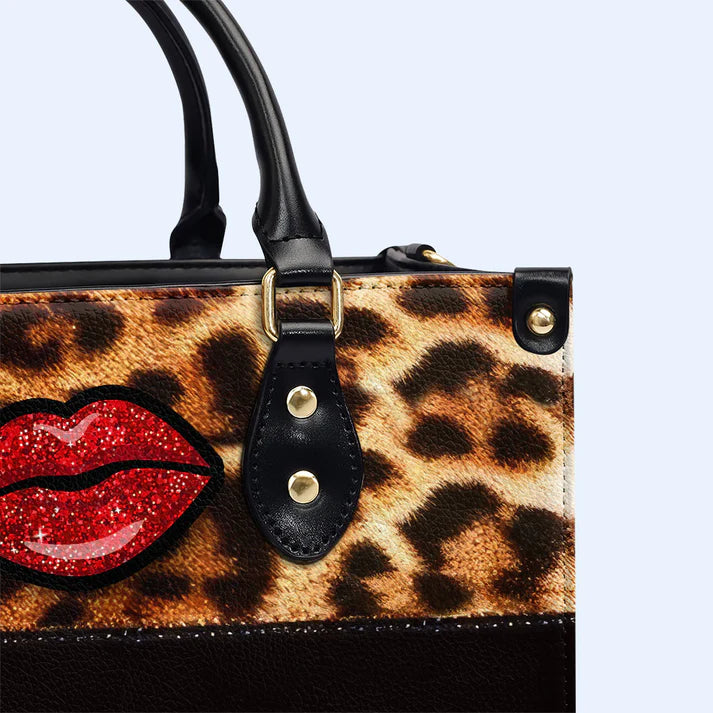 CHRISTIANARTBAG Personalized Leopard Print Leather Handbag with Customizable Name Plate, CABLTHB01300324.